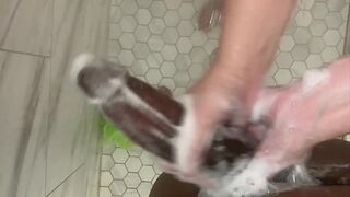 Step Sister Shows Off Bath With Step Brother – Omg, Your Cock🌭 Is Massive Like My Thigh!