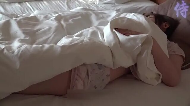 Horney Asian sluts give deepthroat blowjobs and get pounded doggystyle